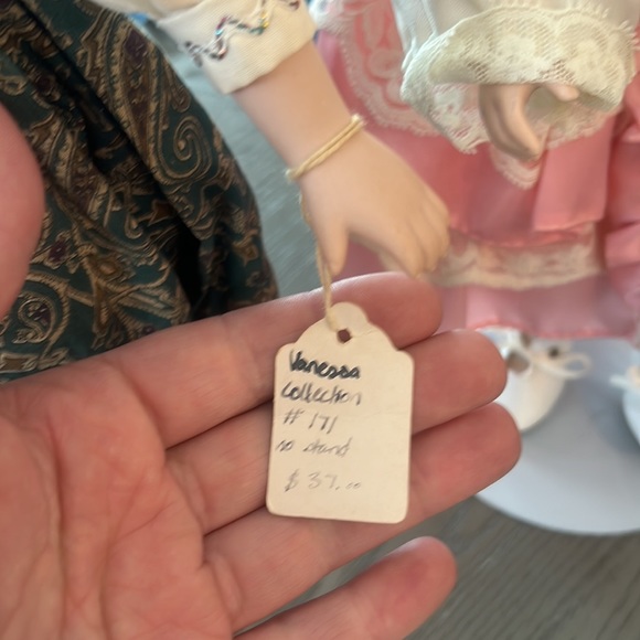 These are sold - Picture 2 of 3